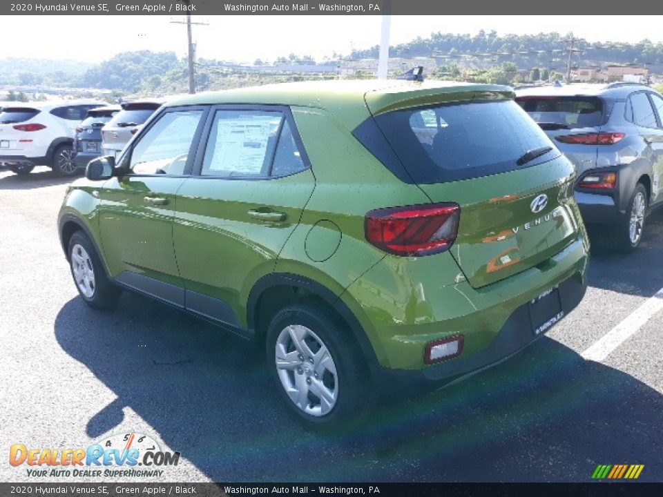 2020 Hyundai Venue SE Green Apple / Black Photo #25
