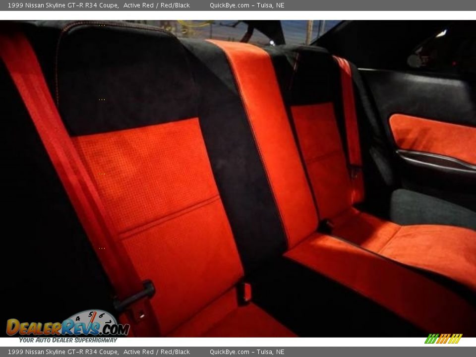 Rear Seat of 1999 Nissan Skyline GT-R R34 Coupe Photo #3