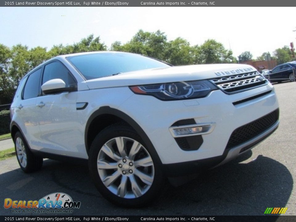 Front 3/4 View of 2015 Land Rover Discovery Sport HSE Lux Photo #1