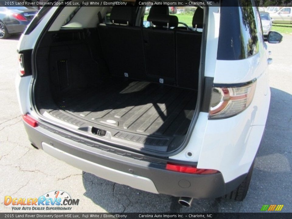 2015 Land Rover Discovery Sport HSE Lux Trunk Photo #20