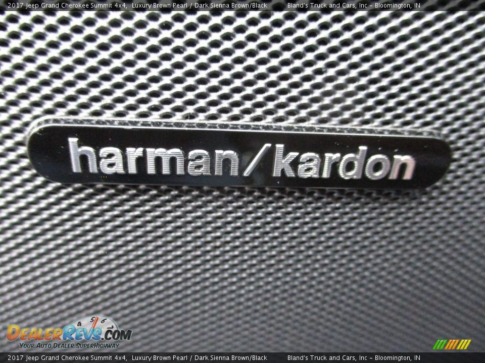 2017 Jeep Grand Cherokee Summit 4x4 Luxury Brown Pearl / Dark Sienna Brown/Black Photo #13