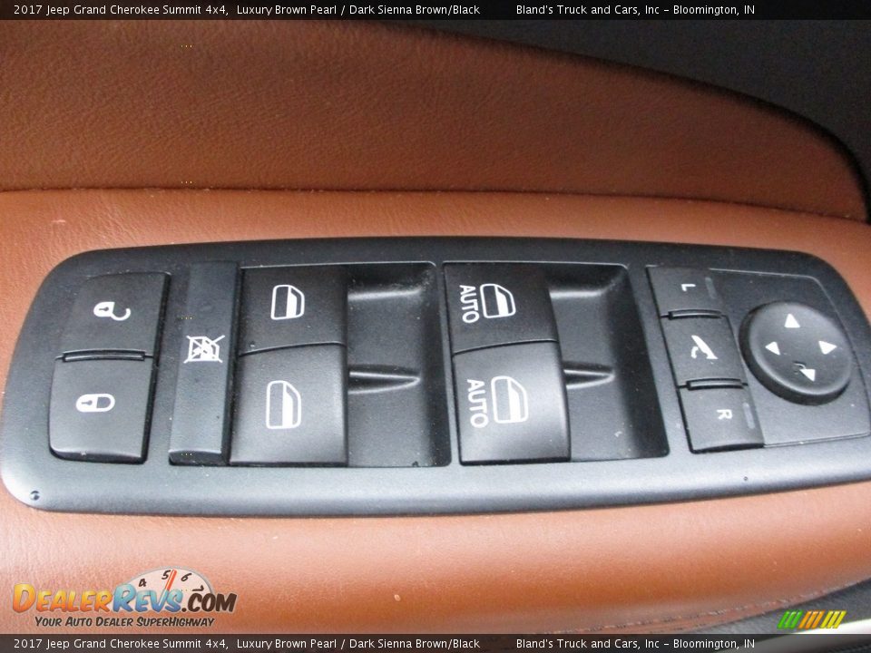 2017 Jeep Grand Cherokee Summit 4x4 Luxury Brown Pearl / Dark Sienna Brown/Black Photo #15