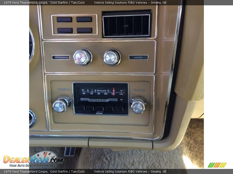 Controls of 1976 Ford Thunderbird Coupe Photo #12