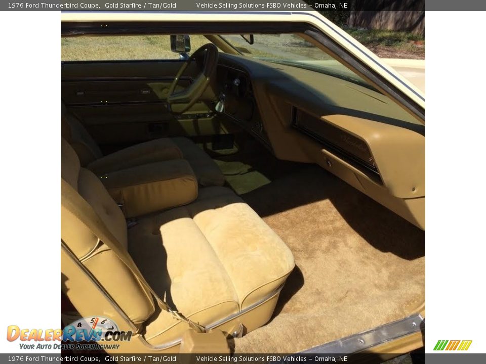 Front Seat of 1976 Ford Thunderbird Coupe Photo #15