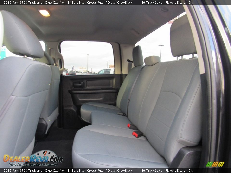 Rear Seat of 2016 Ram 3500 Tradesman Crew Cab 4x4 Photo #26