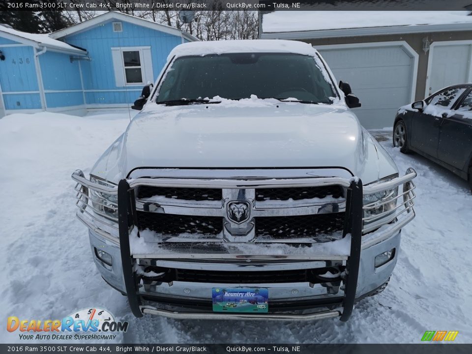 2016 Ram 3500 SLT Crew Cab 4x4 Bright White / Diesel Gray/Black Photo #4