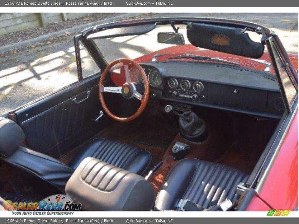 Black Interior - 1966 Alfa Romeo Duetto Spider Photo #11