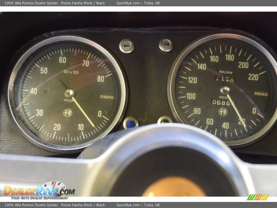 1966 Alfa Romeo Duetto Spider Gauges Photo #13