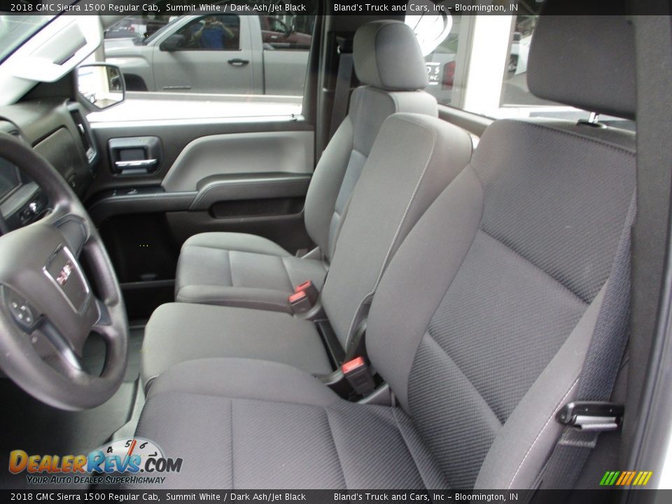 Front Seat of 2018 GMC Sierra 1500 Regular Cab Photo #8
