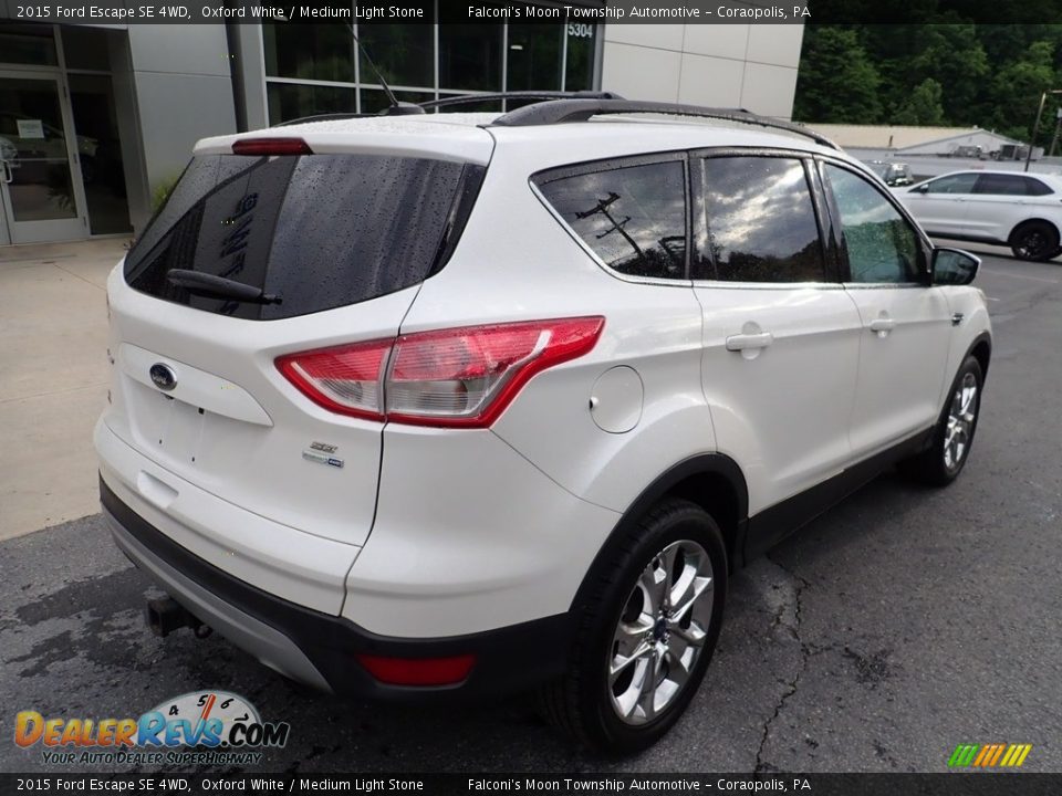 2015 Ford Escape SE 4WD Oxford White / Medium Light Stone Photo #2