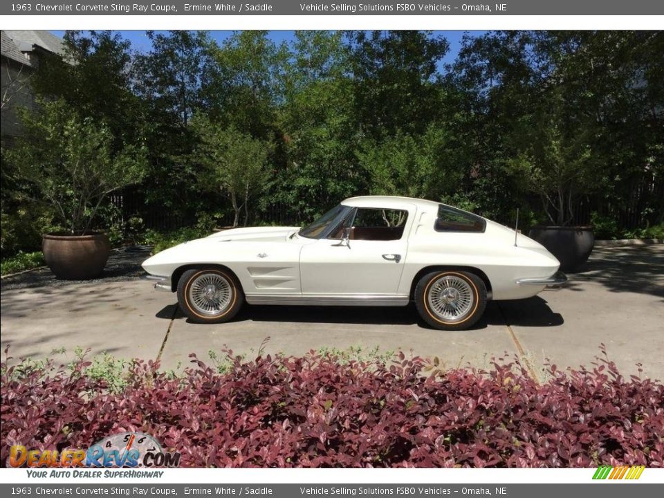 Ermine White 1963 Chevrolet Corvette Sting Ray Coupe Photo #7