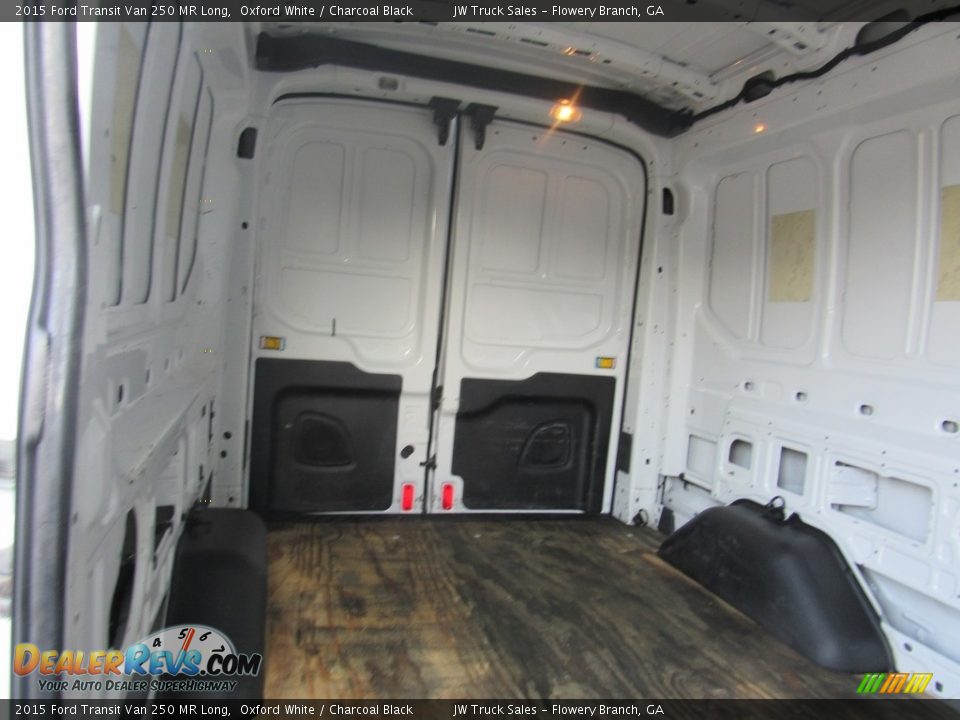 2015 Ford Transit Van 250 MR Long Oxford White / Charcoal Black Photo #14