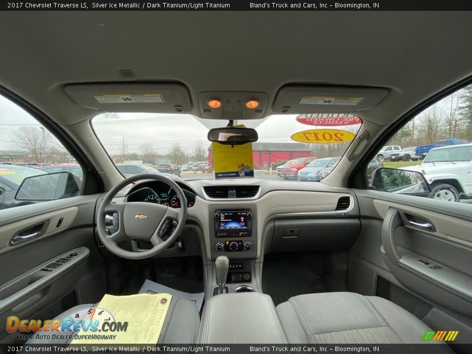2017 Chevrolet Traverse LS Silver Ice Metallic / Dark Titanium/Light Titanium Photo #10