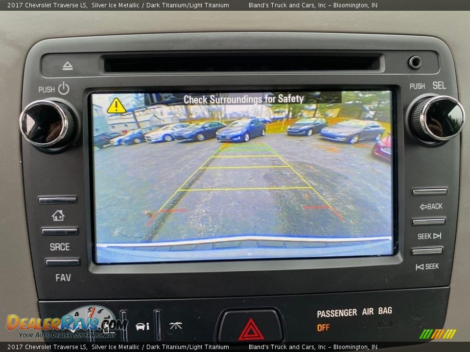 2017 Chevrolet Traverse LS Silver Ice Metallic / Dark Titanium/Light Titanium Photo #21