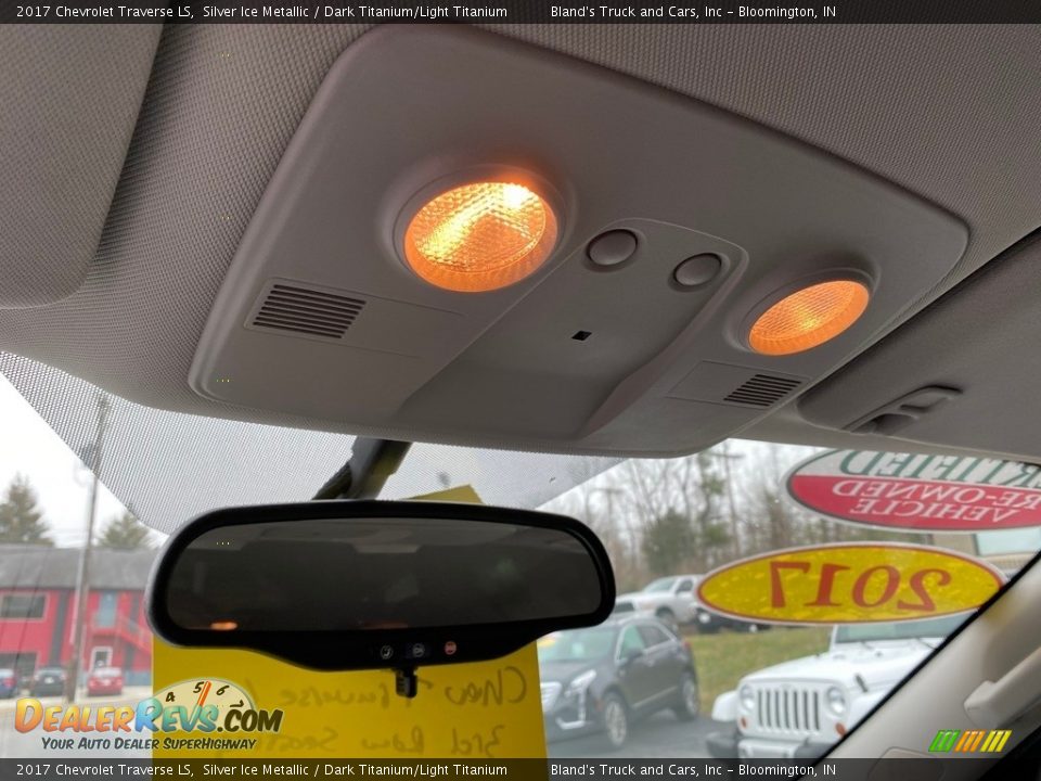 2017 Chevrolet Traverse LS Silver Ice Metallic / Dark Titanium/Light Titanium Photo #24