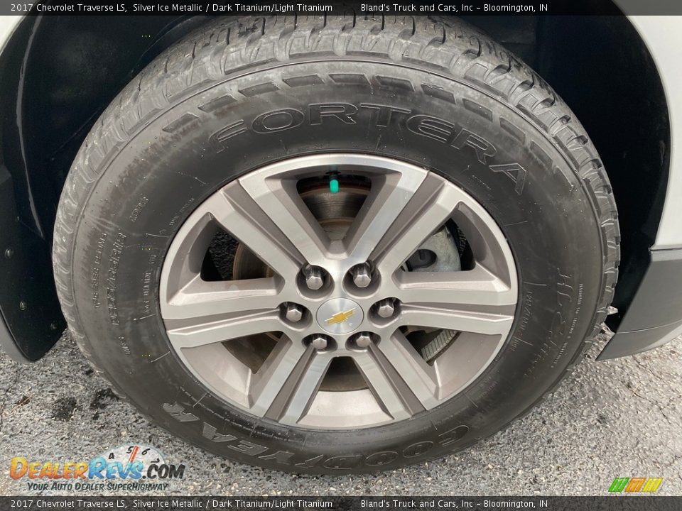 2017 Chevrolet Traverse LS Silver Ice Metallic / Dark Titanium/Light Titanium Photo #34