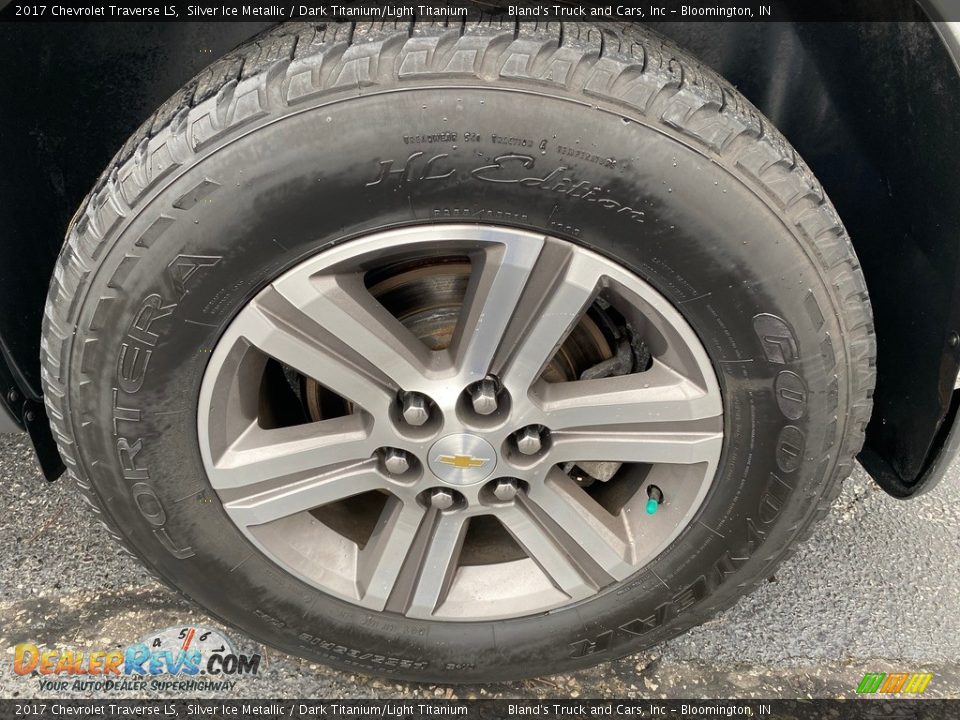 2017 Chevrolet Traverse LS Silver Ice Metallic / Dark Titanium/Light Titanium Photo #36