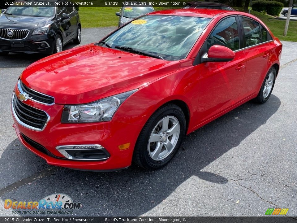 2015 Chevrolet Cruze LT Red Hot / Brownstone Photo #2