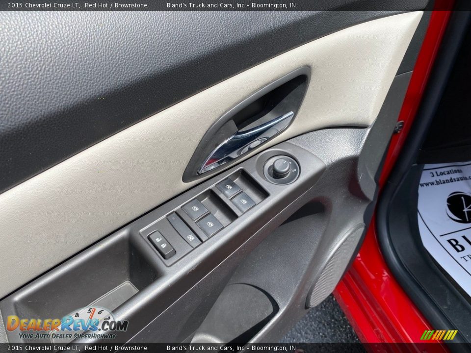 2015 Chevrolet Cruze LT Red Hot / Brownstone Photo #12