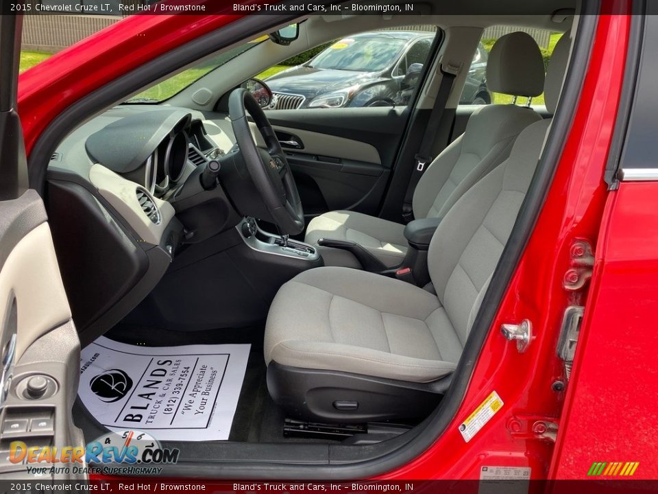 2015 Chevrolet Cruze LT Red Hot / Brownstone Photo #13