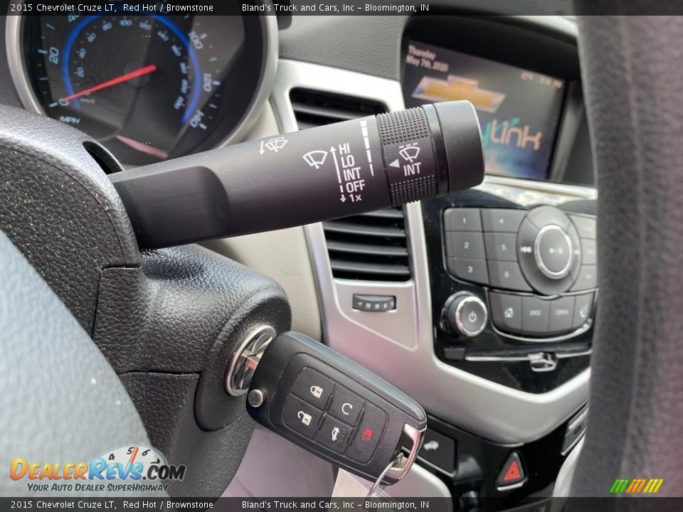 2015 Chevrolet Cruze LT Red Hot / Brownstone Photo #21
