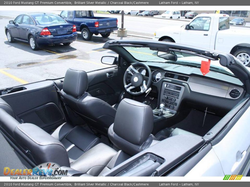 2010 Ford Mustang GT Premium Convertible Brilliant Silver Metallic / Charcoal Black/Cashmere Photo #7