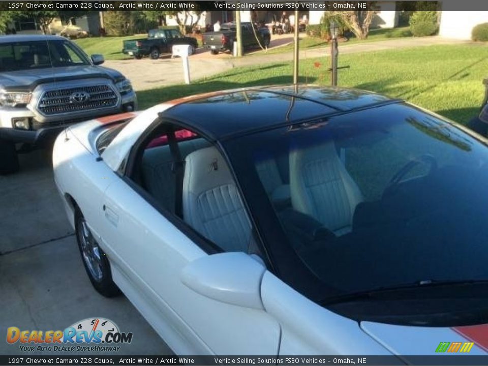 1997 Chevrolet Camaro Z28 Coupe Arctic White / Arctic White Photo #1