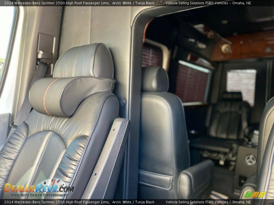 2014 Mercedes-Benz Sprinter 2500 High Roof Passenger Limo Arctic White / Tunja Black Photo #4