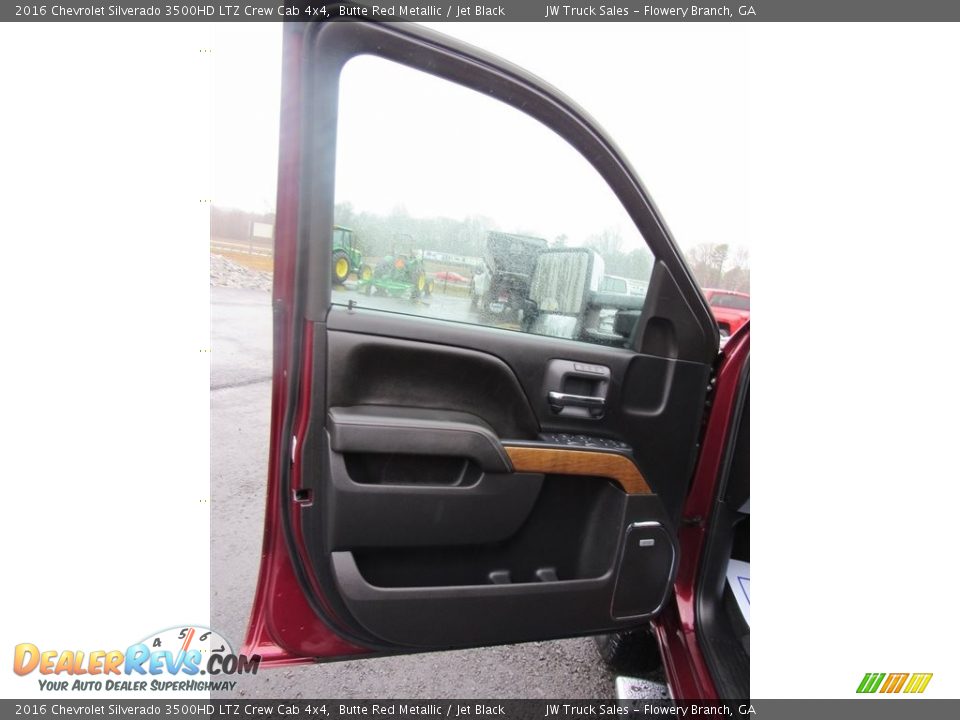 2016 Chevrolet Silverado 3500HD LTZ Crew Cab 4x4 Butte Red Metallic / Jet Black Photo #26