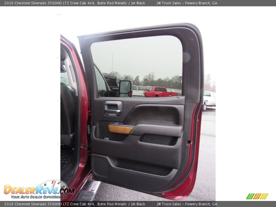 2016 Chevrolet Silverado 3500HD LTZ Crew Cab 4x4 Butte Red Metallic / Jet Black Photo #32