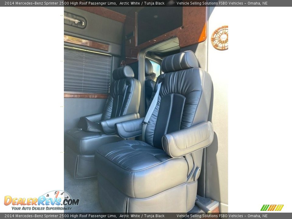 2014 Mercedes-Benz Sprinter 2500 High Roof Passenger Limo Arctic White / Tunja Black Photo #16