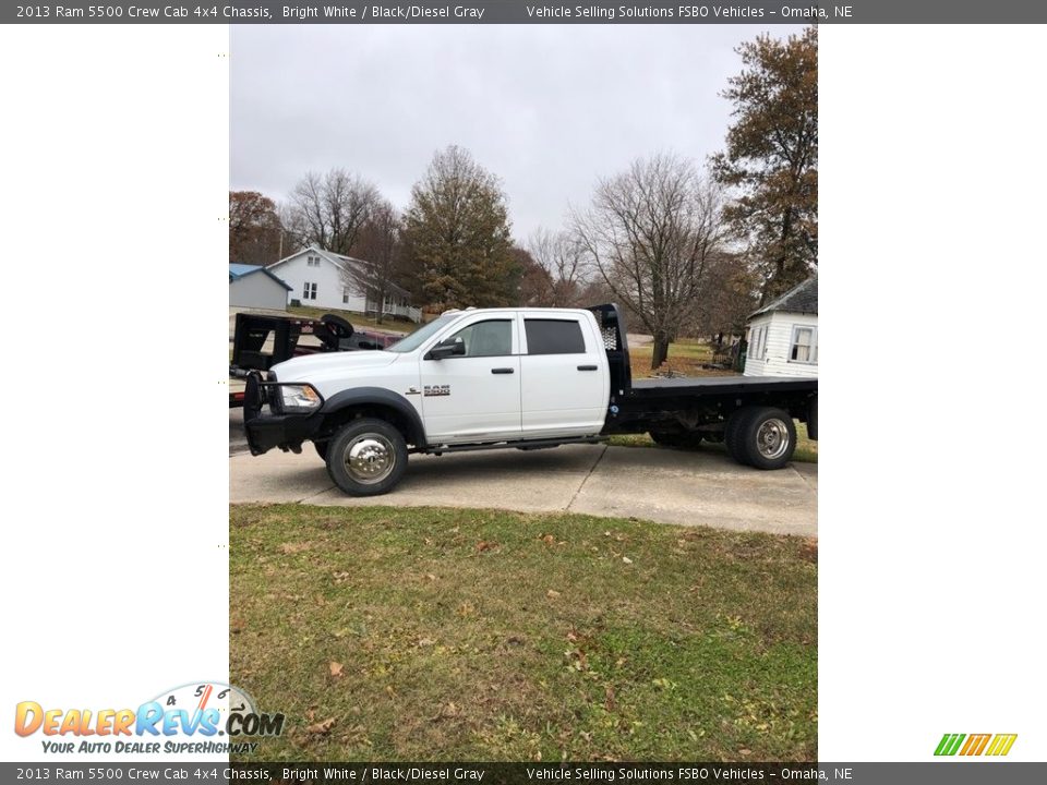 2013 Ram 5500 Crew Cab 4x4 Chassis Bright White / Black/Diesel Gray Photo #7