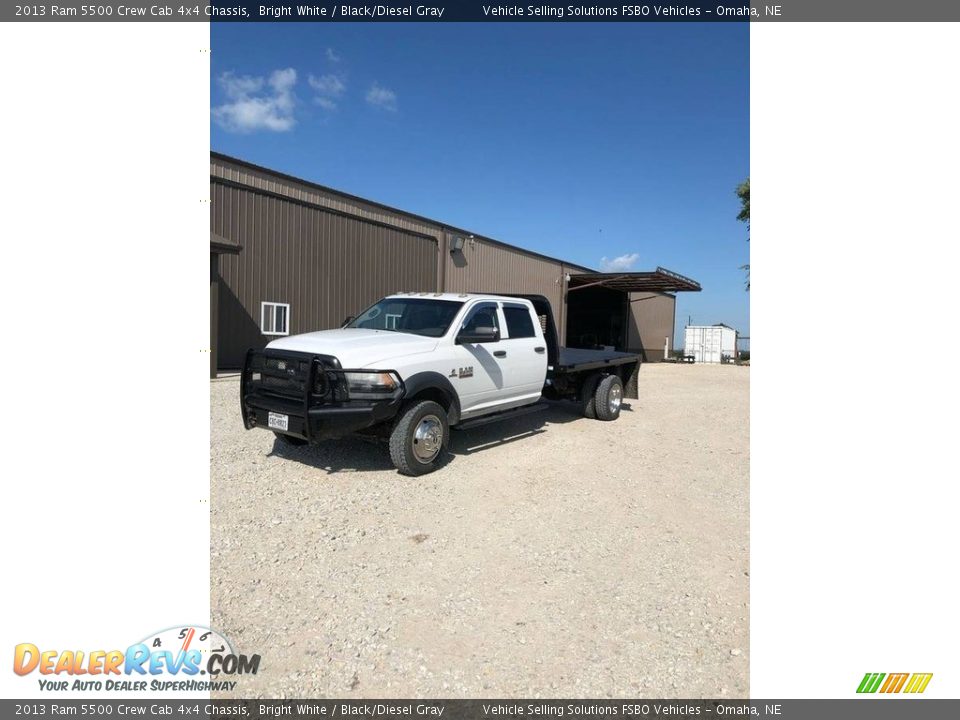 2013 Ram 5500 Crew Cab 4x4 Chassis Bright White / Black/Diesel Gray Photo #11