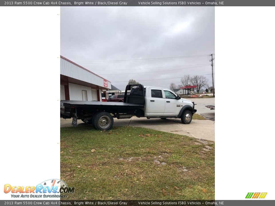 2013 Ram 5500 Crew Cab 4x4 Chassis Bright White / Black/Diesel Gray Photo #12