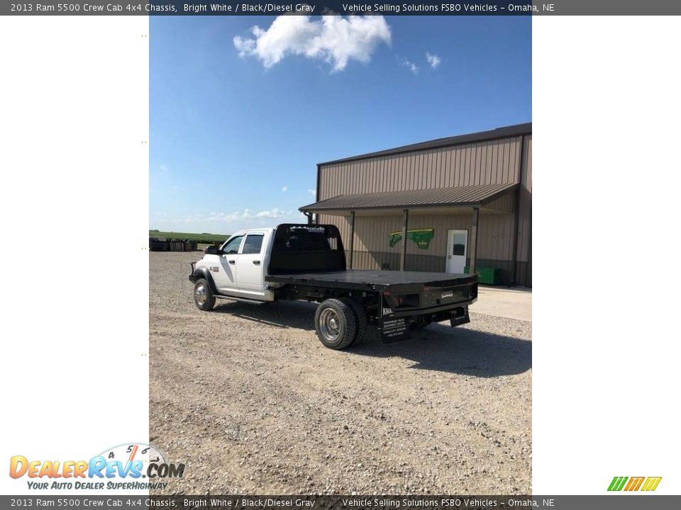 2013 Ram 5500 Crew Cab 4x4 Chassis Bright White / Black/Diesel Gray Photo #15