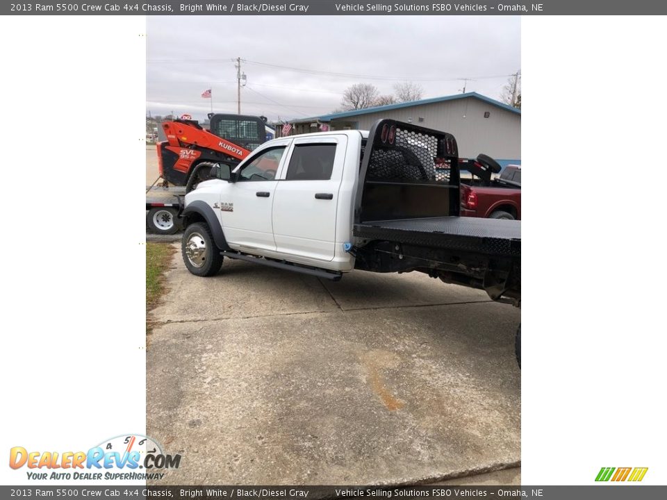 2013 Ram 5500 Crew Cab 4x4 Chassis Bright White / Black/Diesel Gray Photo #18