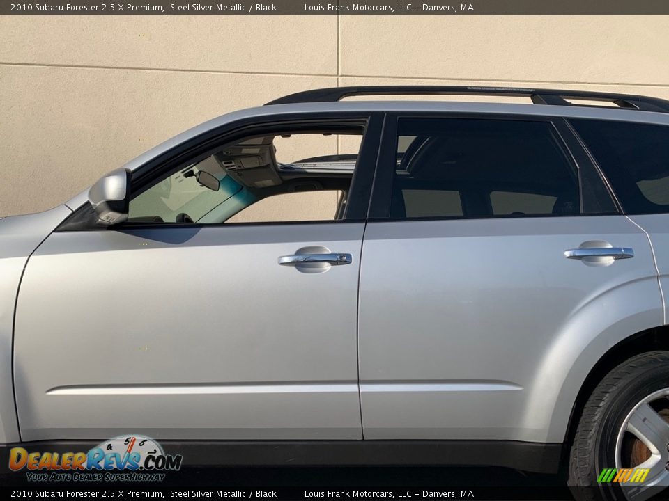 2010 Subaru Forester 2.5 X Premium Steel Silver Metallic / Black Photo #26