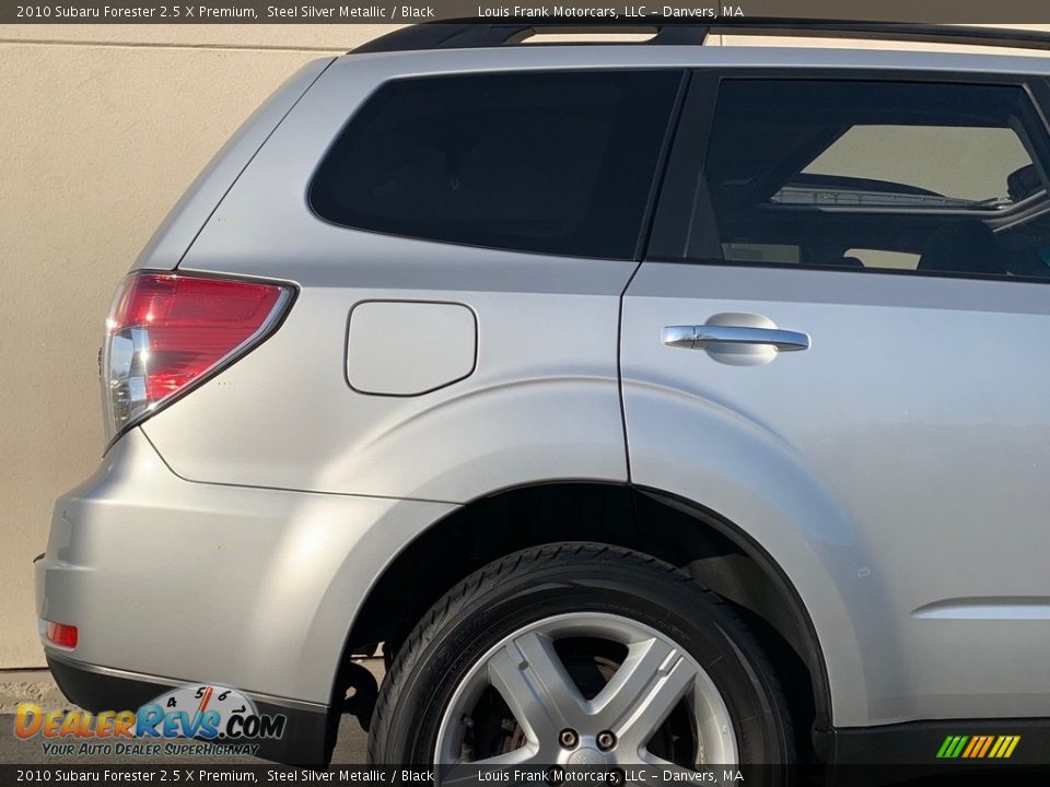 2010 Subaru Forester 2.5 X Premium Steel Silver Metallic / Black Photo #29