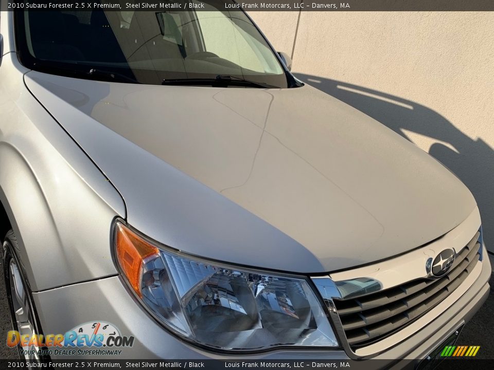 2010 Subaru Forester 2.5 X Premium Steel Silver Metallic / Black Photo #31