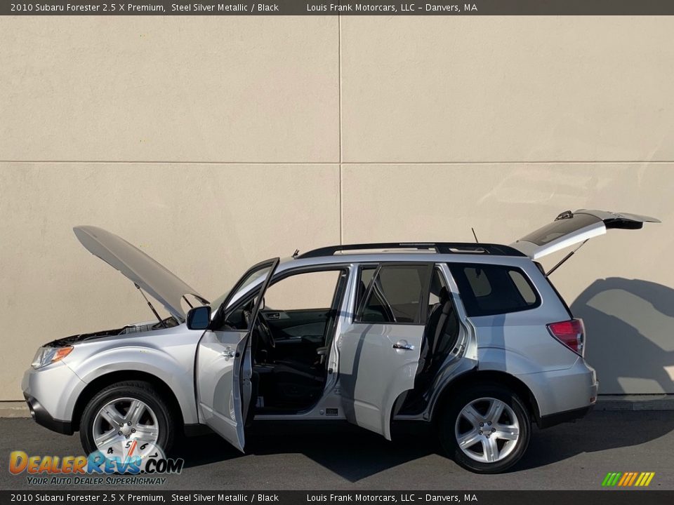 2010 Subaru Forester 2.5 X Premium Steel Silver Metallic / Black Photo #36