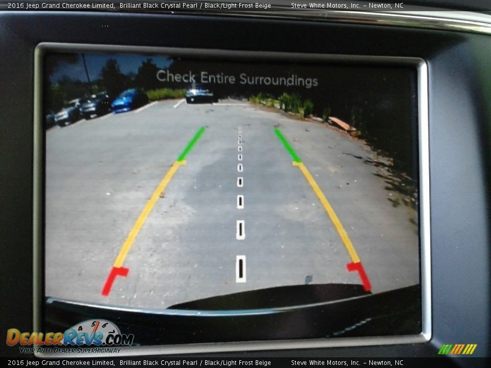 2016 Jeep Grand Cherokee Limited Brilliant Black Crystal Pearl / Black/Light Frost Beige Photo #26