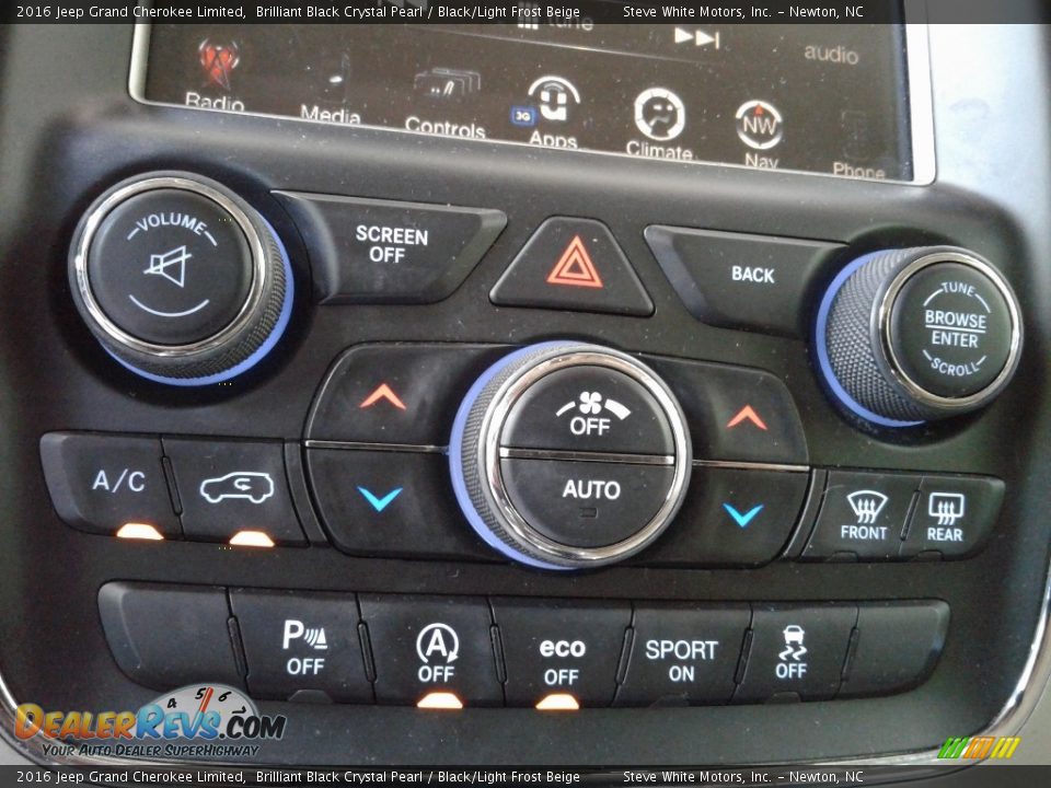 2016 Jeep Grand Cherokee Limited Brilliant Black Crystal Pearl / Black/Light Frost Beige Photo #27