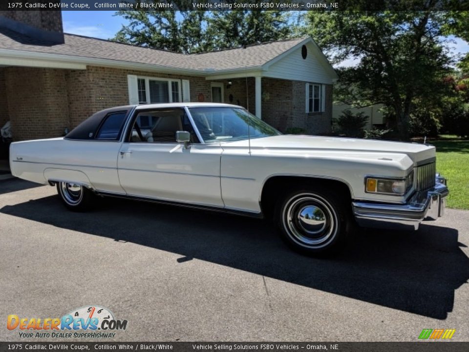 Cotillion White 1975 Cadillac DeVille Coupe Photo #7