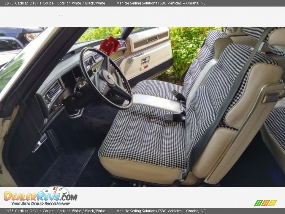 Black/White Interior - 1975 Cadillac DeVille Coupe Photo #11