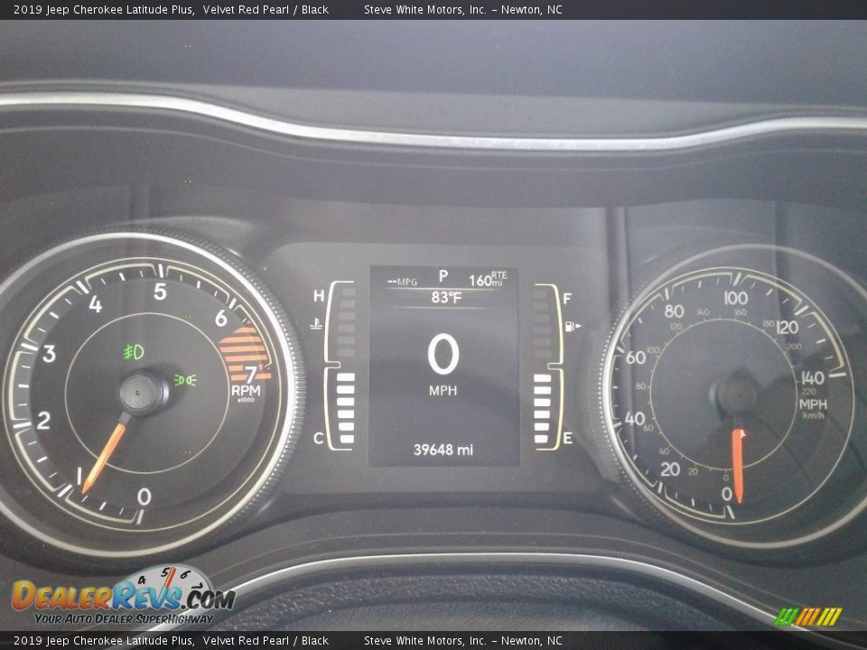 2019 Jeep Cherokee Latitude Plus Velvet Red Pearl / Black Photo #20