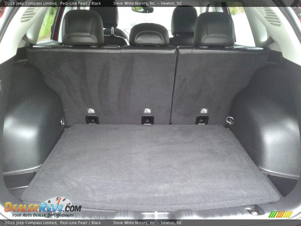 2019 Jeep Compass Limited Trunk Photo #12