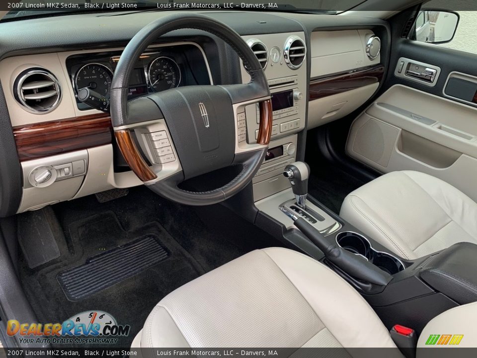 2007 Lincoln MKZ Sedan Black / Light Stone Photo #7