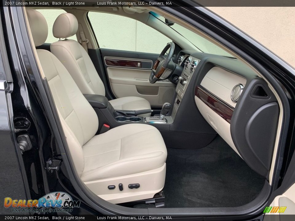 2007 Lincoln MKZ Sedan Black / Light Stone Photo #11