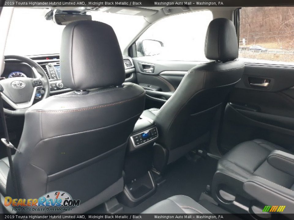 2019 Toyota Highlander Hybrid Limited AWD Midnight Black Metallic / Black Photo #30