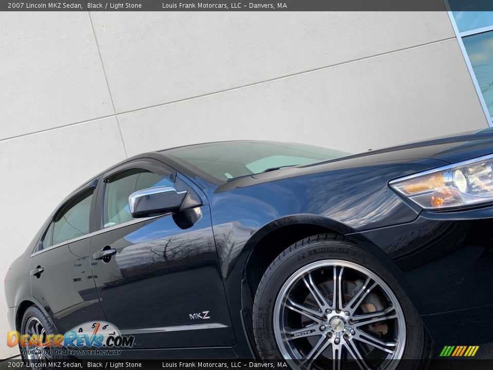 2007 Lincoln MKZ Sedan Black / Light Stone Photo #17